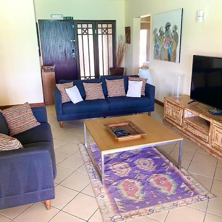 Grand Baie Seaview Penthouse Apartment Luaran gambar